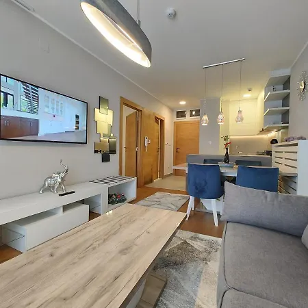 Velika Recepcija 26 * Zlatibor